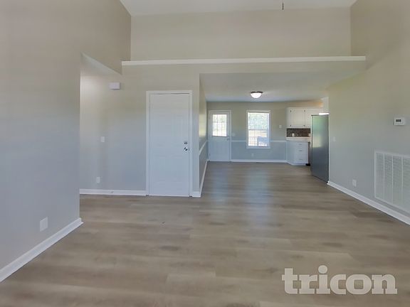 2nd image of 122 Jesse Brown Dr