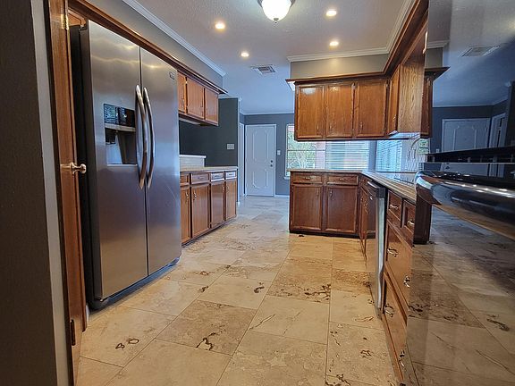 3rd image of 4038 Cedar Forest Dr