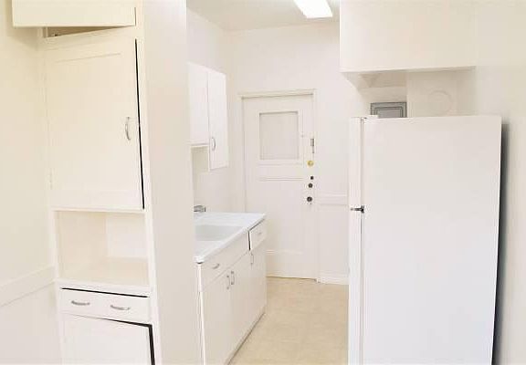 4th image of 3729 Geary Blvd APT 4