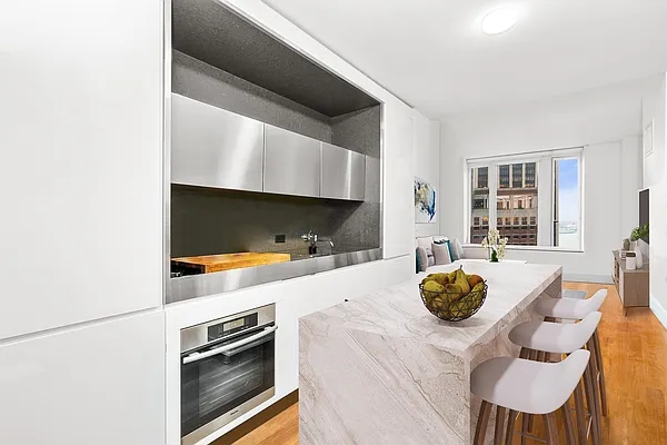 Rented by Carini Group | media 24