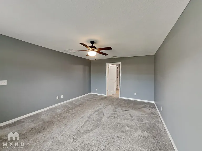 10210 Bright Crystal Ave — Photo 6