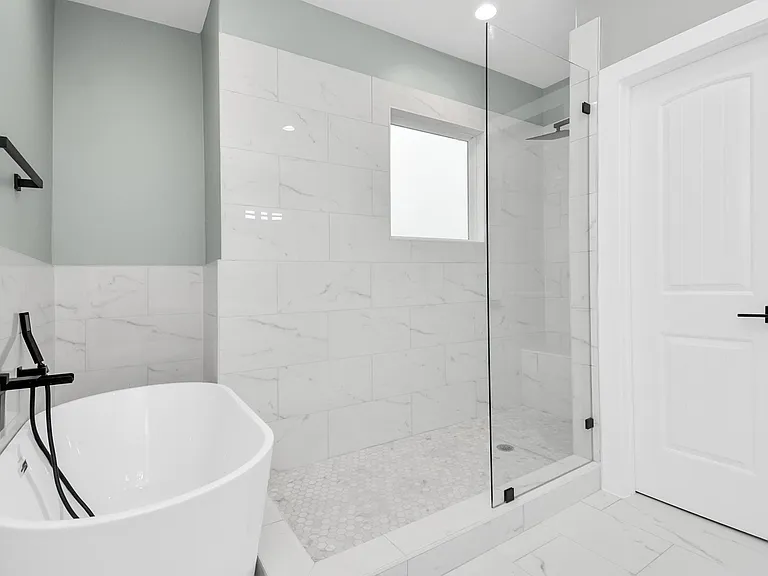 3039 Gray St — Photo 40