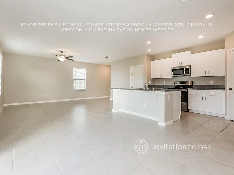 15517 Miller Creek Dr — Photo 4
