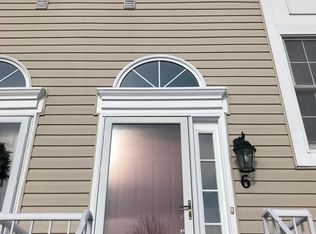 6 Cherryhurst Ln, Bridgeville, PA