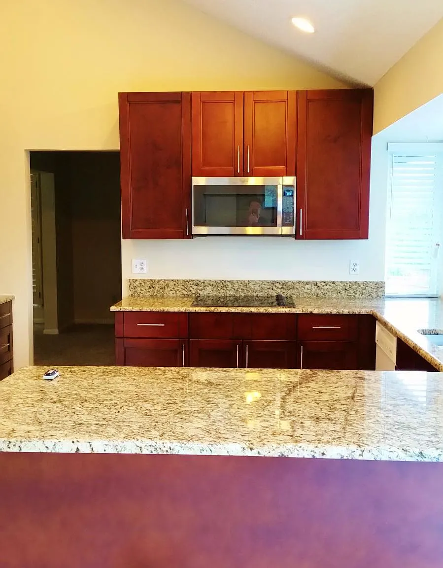 4 bed, 3631 sqft, $3,850 — Photo 4