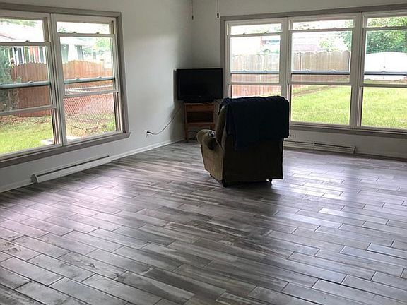 3rd image of 2508 Gael Ave