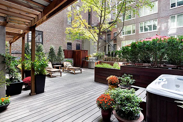 Sold by Brown Harris Stevens | media 19