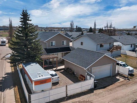 2nd image of 4344 SE 60a Avenue Cres