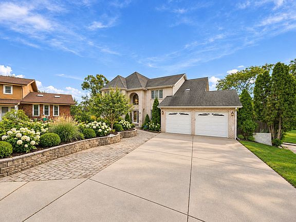 2nd image of 9727 S Meryton Ct