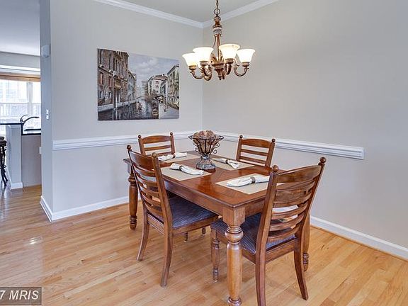 5th image of 13047 Starling Ct