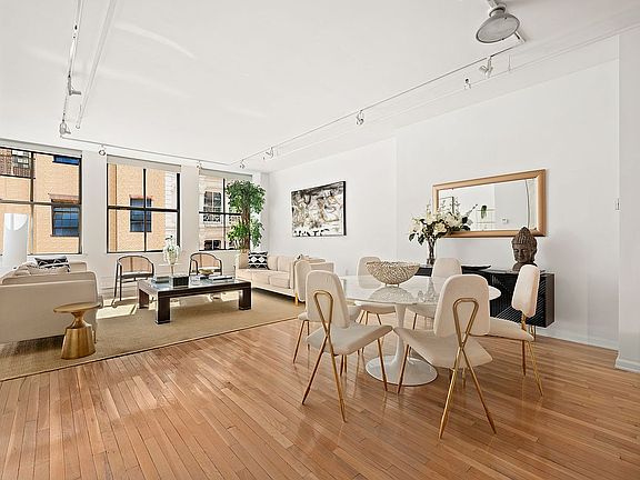 2nd image of 7 Wooster St APT 3A