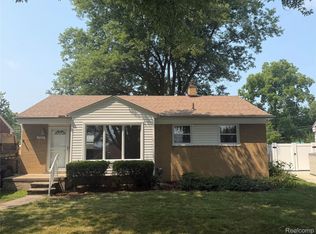 7295 W Frumin Ct, Westland, MI 48185