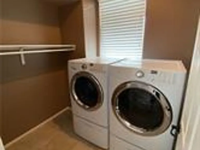 8516 Stuckey Ave — Photo 11