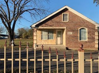 8123 Elam Rd, Dallas, TX 75217