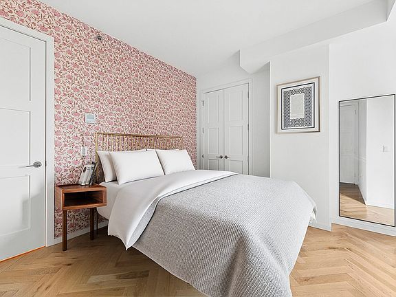 4th image of 805 Washington Ave #3B