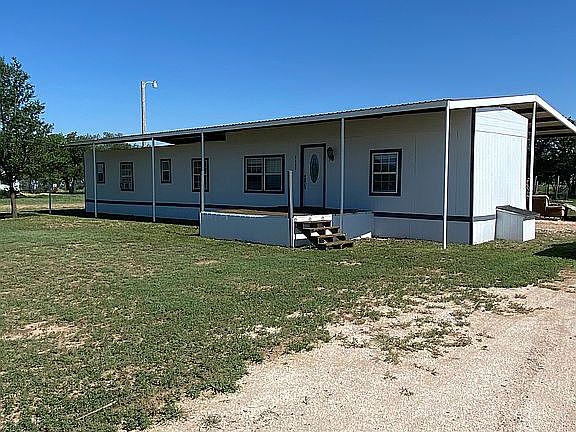 3rd image of 1429 State Highway 236