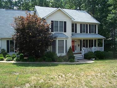 1st image of 9827 Fendale Ln