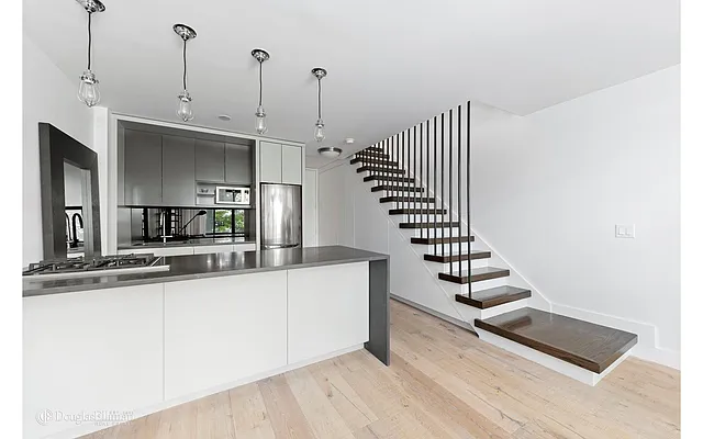 Sold by Douglas Elliman | media 26