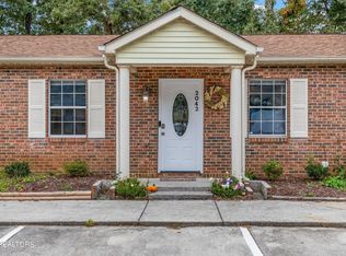 2042 Belle Terra Rd, Knoxville, TN 37923