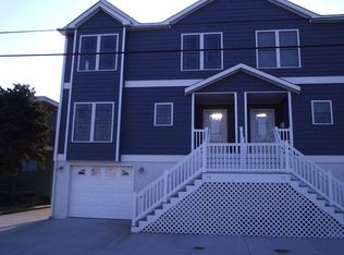 19 Venice Ave, West Wildwood, NJ 08260