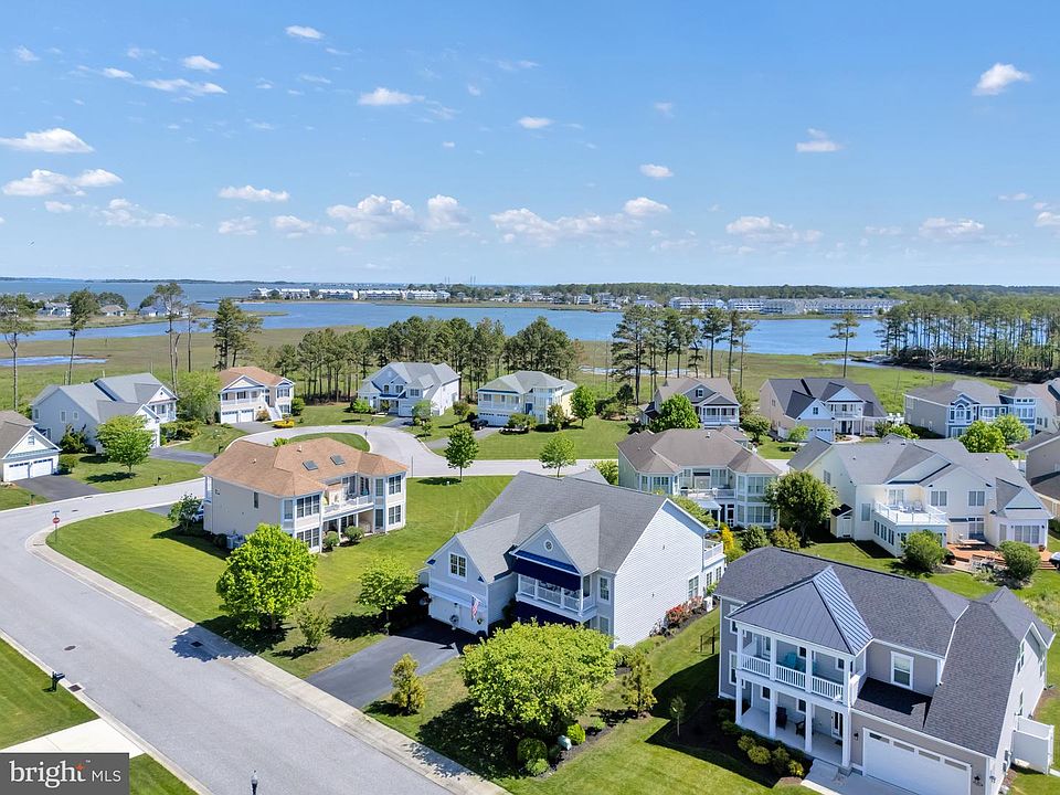 1st image of 30923 Sea Breeze Ln
