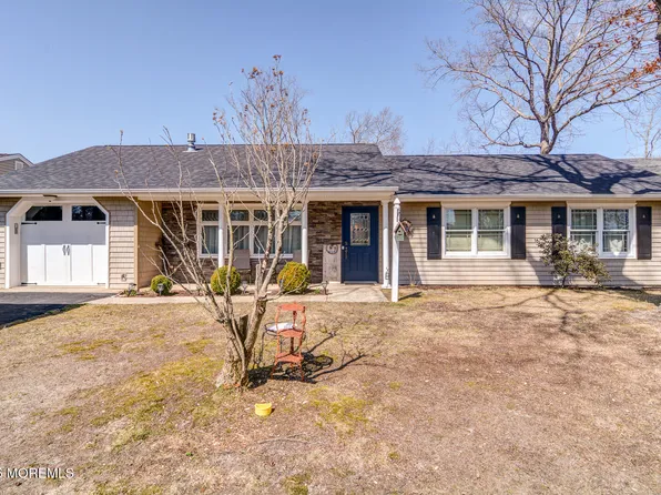 411 Brentwood Place, Forked River, NJ 08731