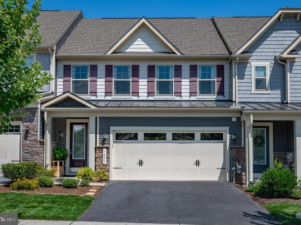 1421 Berlin Dr, Brunswick, MD 21716