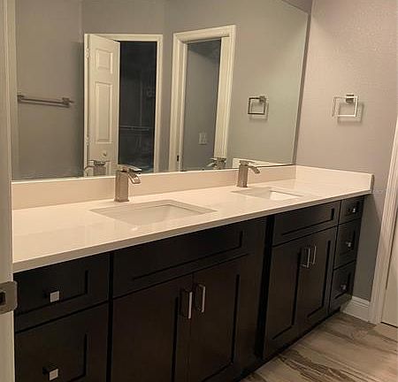 5th image of 7609 Chapelhill Dr