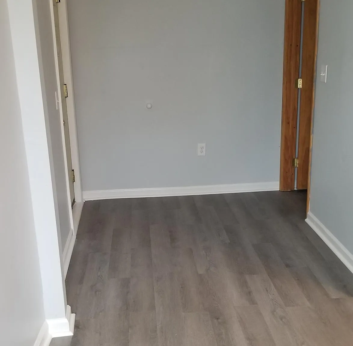 24542 Gonseth Rd — Photo 1