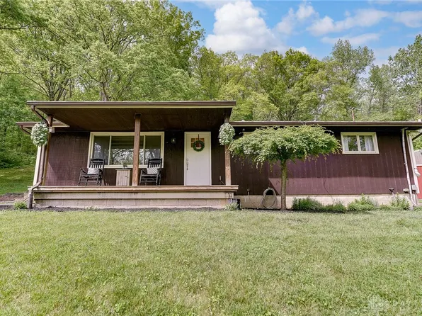 4976 Hollingsworth Rd, Oregonia, OH 45054