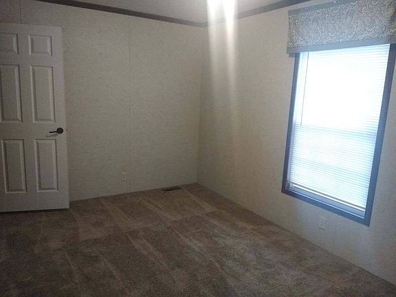 4th image of 1250 Paree St #43