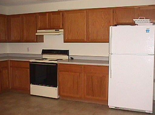 4th image of 503 Braithwaite St #B