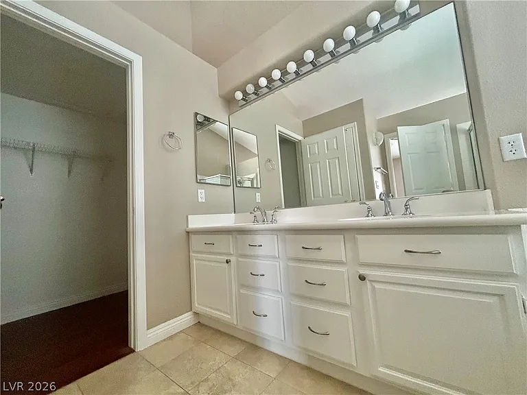 9737 Derbyhill Cir — Photo 14