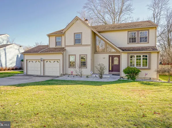 23 Fountain Ct, Cherry Hill, NJ 08034