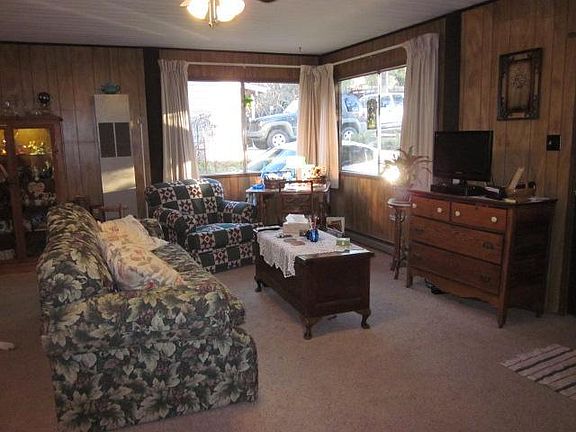 3rd image of 49827 Road 426