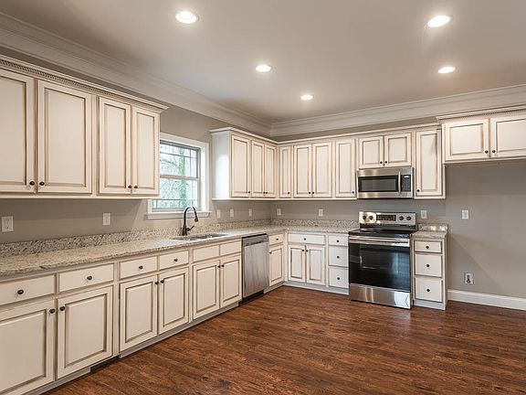 5th image of 1212 Stonegate Cir NW