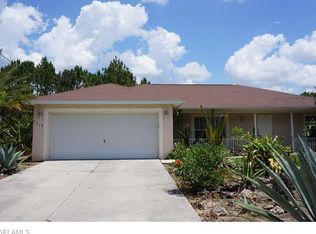 3012 37th St SW, Lehigh Acres, FL 33976
