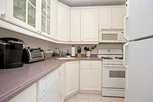Sold by Kleier Residential | media 2