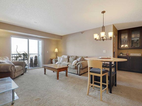 5th image of 1321 Lake Dr W APT 309