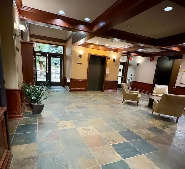 175 W Cheyenne Rd #312 — Photo 3