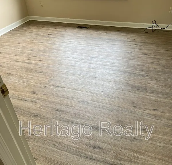 10503 Haleyford Ln — Photo 14