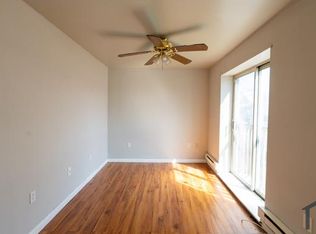 1619 S 28th St FLOOR 2, Philadelphia, PA 19145