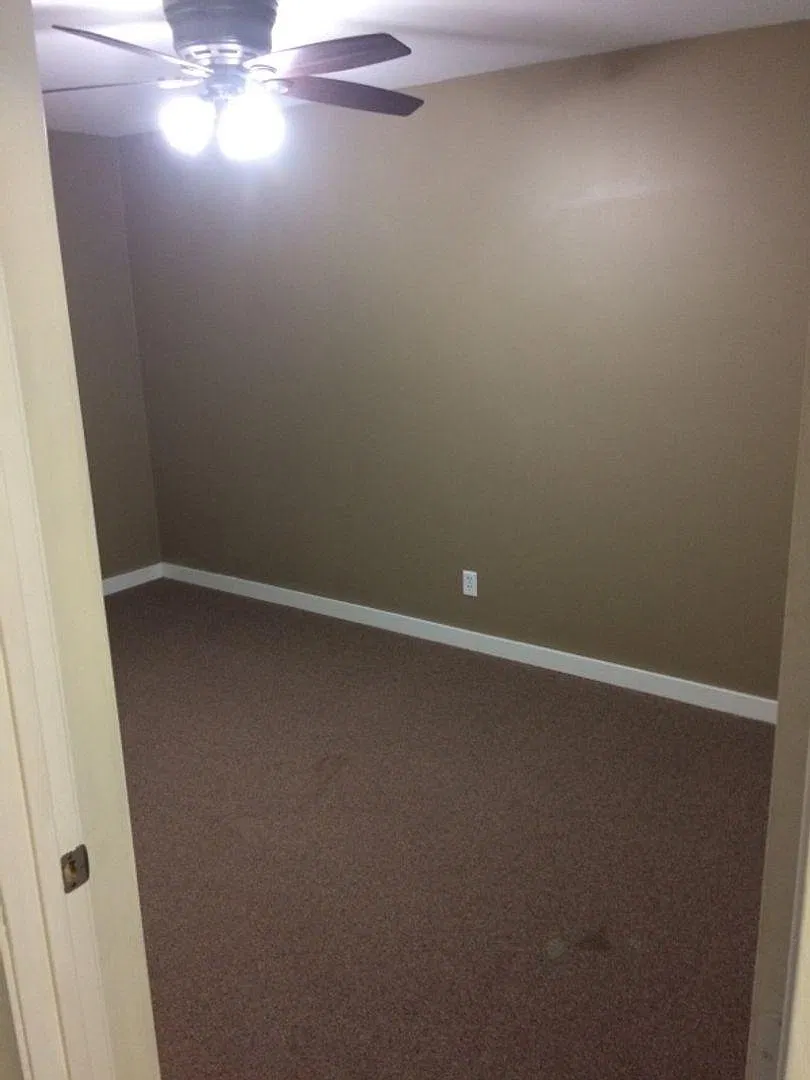 Studio, 475 sqft, $695 — Photo 3