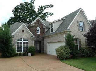 5235 S Newton Oak Cir, Memphis, TN 38119