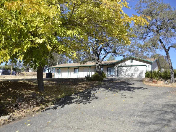 8165 Westhill Rd, Valley Springs, CA 95252