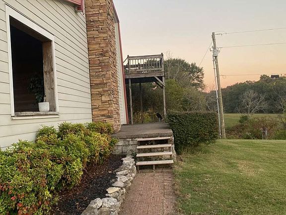 5th image of 4243 Beech Log Rd