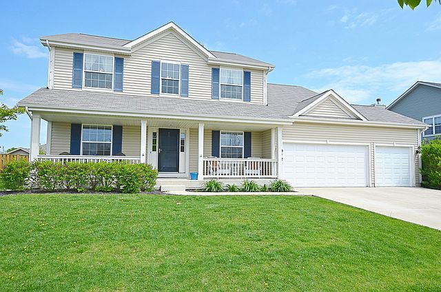 1st image of 912 Willow Ln