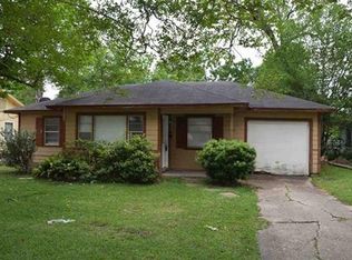 3695 Steelton St, Beaumont, TX 77703