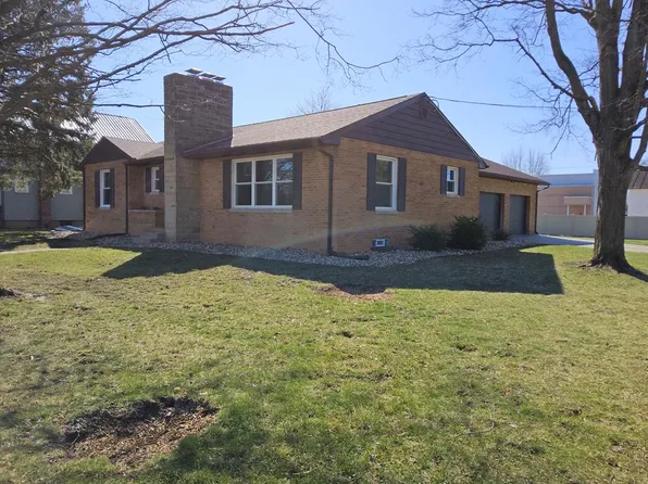 885 W Perry St, Bucyrus, OH 44820