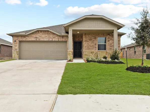 4423 Bay Vista Dr, Baytown, TX 77523